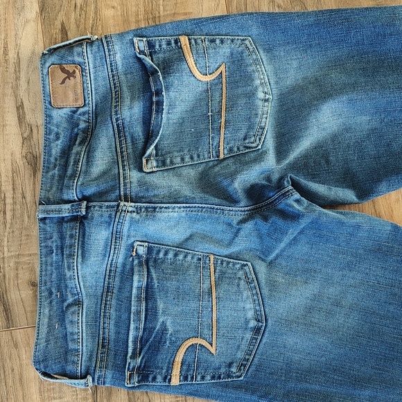EUC AEO Artist Crop Jeans - Picture 6 of 7